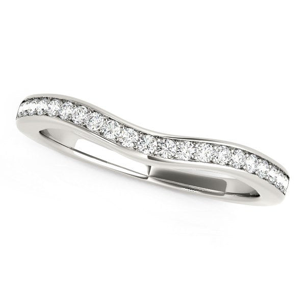 14K White Gold Curved Diamond Wedding Band (1/6 ct. tw.)